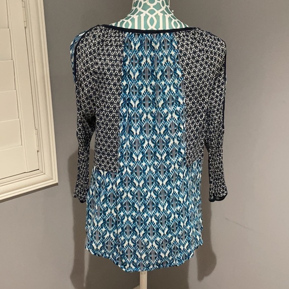 Lucky Brand Blue/White Patterned Top L - Picture 2 of 3